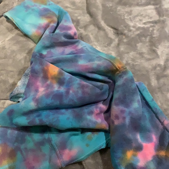 Tie dye coloured crop top hoodie - Picture 2 of 2